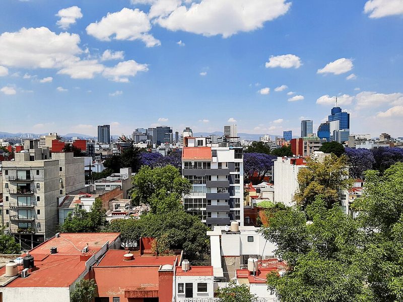 Panoramic view of the Colonia del Valle neighborhood in Mexico City showing residential buildings