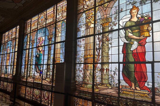 100% private tour in Chapultepec Castle & around (with transport) - Should you book the Chapultepec Castle tour?
