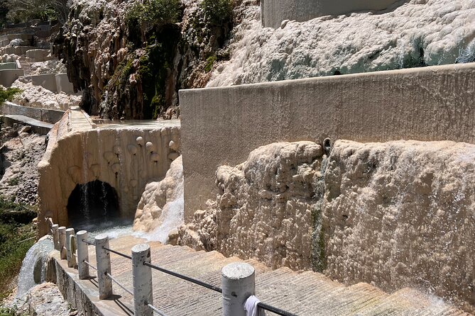 100% private tour to hotsprings Tolantongo from Mexico city - The practical value of a private vehicle