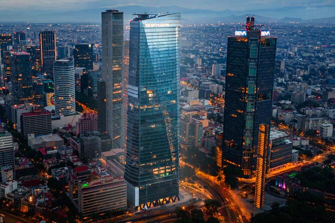 30' Mexico City Helicopter Tour - Landing at Ritz Carlton Reforma - Timing, duration, and the city view