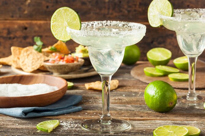 3h Cooking Class in Mexico City: 8 Recipes & Bottomless Drinks - Salsa verde and the lessons behind the recipes