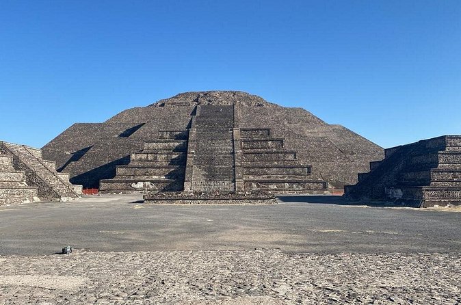 4 hours guided tour on Teotihuacan - Murals and Daily Life in the Housing Complex