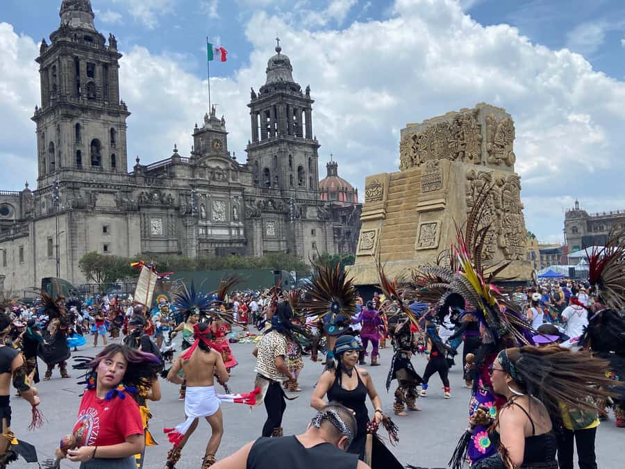 All-in-one CDMX adventure - Alameda Central and the Grand Architecture of Centro