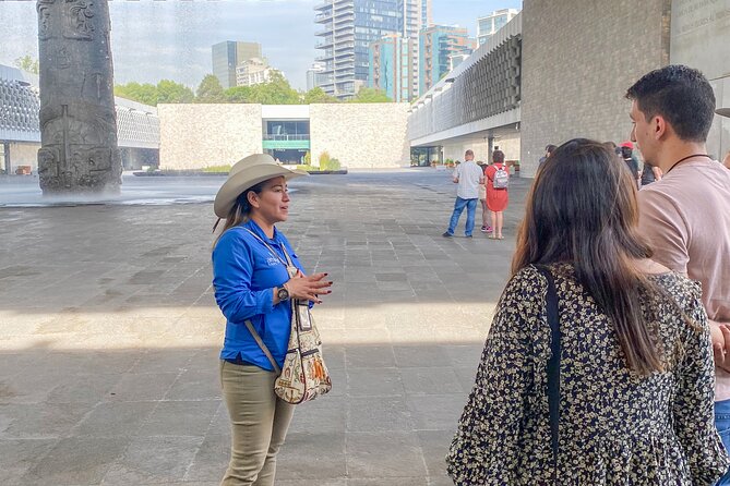 Anthropology Museum Guided Tour - Olmec heads, Maya treasures, and reconstructed tombs