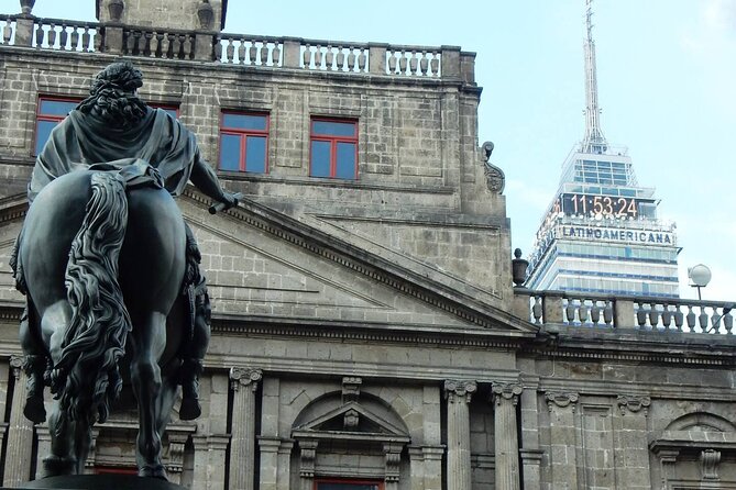 Architecture and History of Mexico City - Small Groups - Bellas Artes and the politics behind the grand buildings