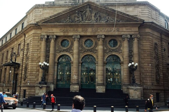 Architecture and History of Mexico City - Small Groups - Palacio Postal, a short look at early 20th-century design