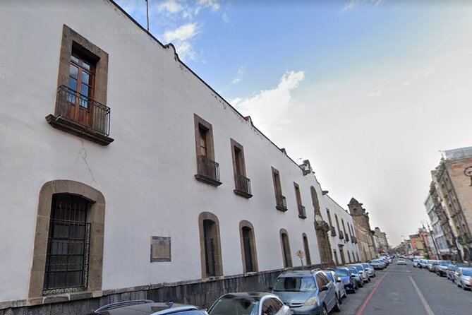 Arrivals & Survival of Jews in Mexico from 1519 - Plaza de Santo Domingo and the watched marketplace