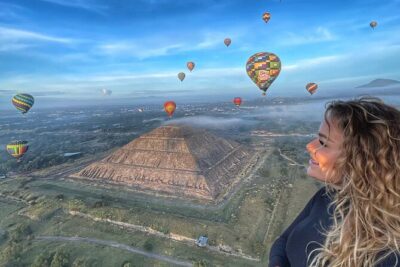 Balloon Flight and Teotihuacan Tour w/Breakfast from Mexico City - A cave breakfast at La Gruta or La Cueva