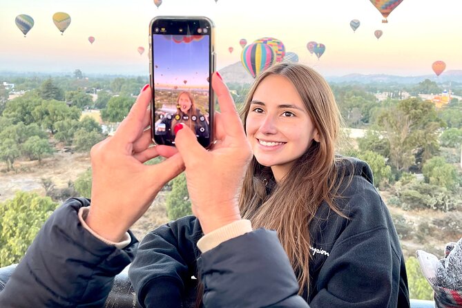 Balloon Flight and Teotihuacan Tour w/Breakfast from Mexico City - Walking through Teotihuacán with Diego or Ivan