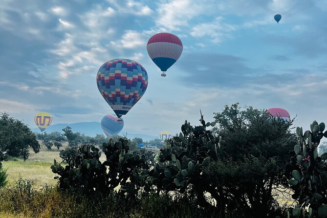 Balloon flight with private transportation and guided tour to Teotihuacán - Is $388.32 a fair price?