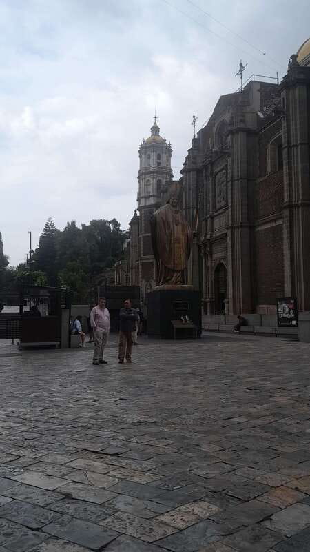 Basilica de Guadalupe: Complete Walking Tour - Starting at the Old Basilica