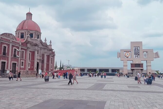 Basilica of Guadalupe. Mexico City. Walking tour - Walking through Villa Gustavo A. Madero