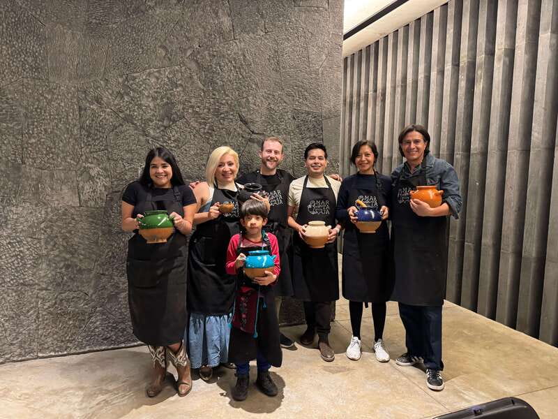 Bean to Beverage: Roast and grind cacao into chocolate - A relaxed Condesa home setting