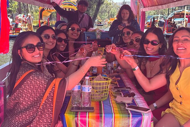 Boat Tour in Mexico City and Mezcal Fiesta with Food and ∞Drinks - Starting at Canal 237 in San Jerónimo