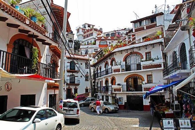 Cacahuamilpa Grotto Tour -Taxco "Ciudad de la plata¨ - The journey to Cacahuamilpa Grottoes