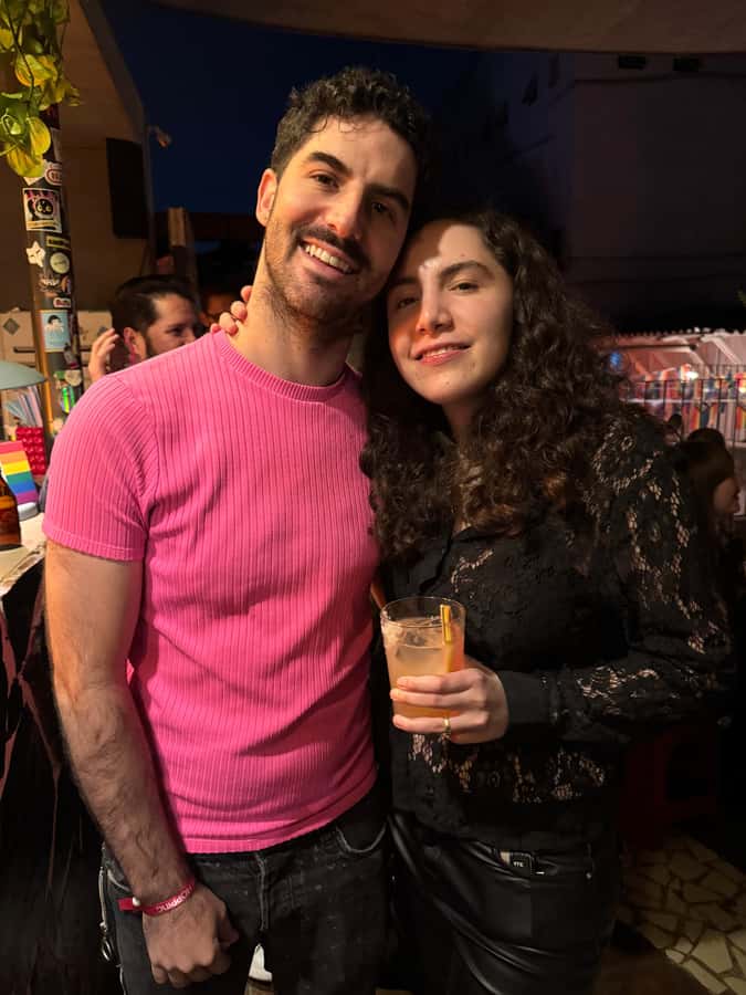 CDMX LGBT Tour: 3 Clubs + Drinks + Ride + Host - Third stop: drag entertainment and a final hour