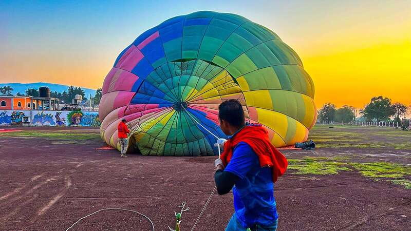 CDMX: Teotihuacan Balloon Flight with Optional Pyramids Tour - Walking through Teotihuacan’s enormous ceremonial center