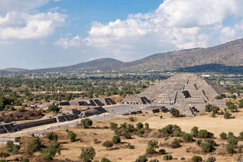 CDMX: Tour of the ruins of Teotihuacan, Tlatelolco, and Guadalupe - Tlatelolco, where Mexico City’s past is underfoot