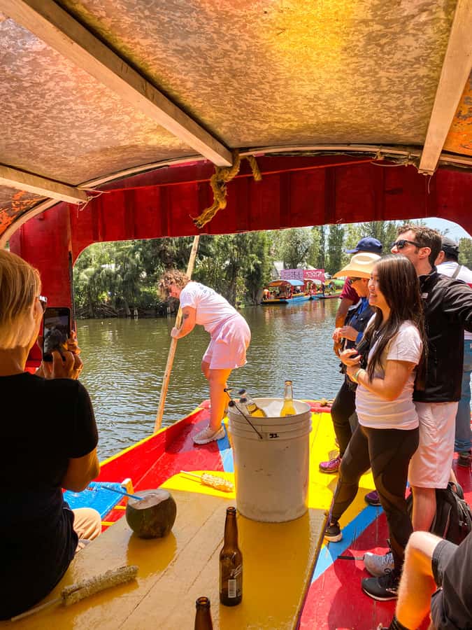 CDMX: Tour of Xochimilco and Coyoacán with option to visit the Frida Kahlo Museum - The long coach rides shape the day