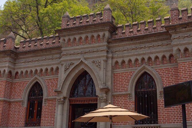 Chapultepec Walking Tour and Picnic - Meeting at the Museo de Arte Moderno at 9:00 am