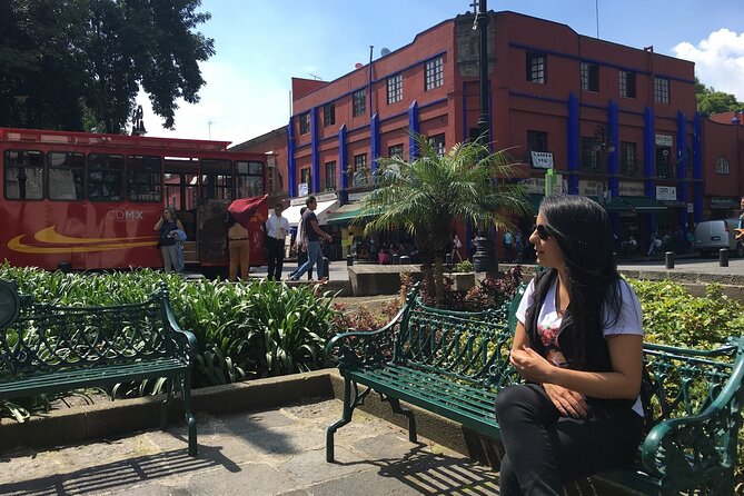 Coyoacán and Xochimilco including Frida Kahlo Museum - Cruising the canals of Xochimilco