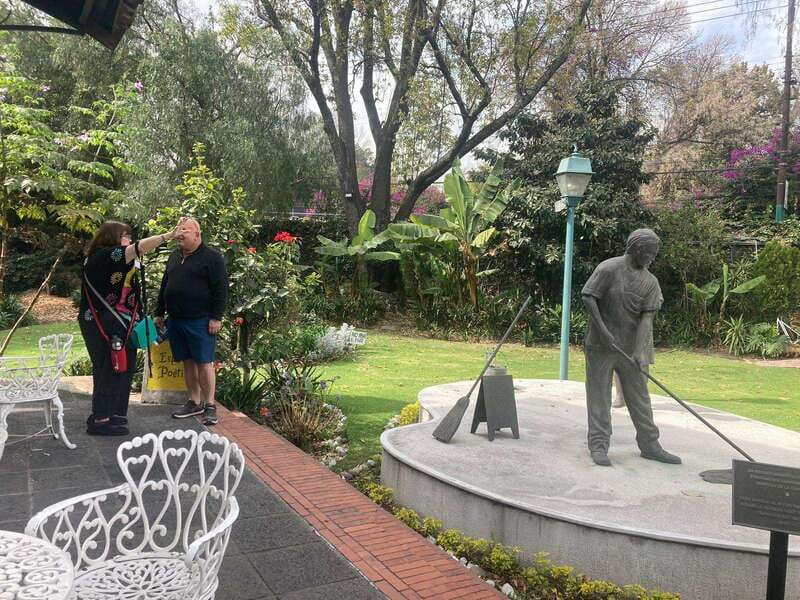COYOACAN: FRIDA KAHLO STEPS IN COYOACAN AND SAN ANGEL CDMX - Santa Catarina and the local side of Coyoacán