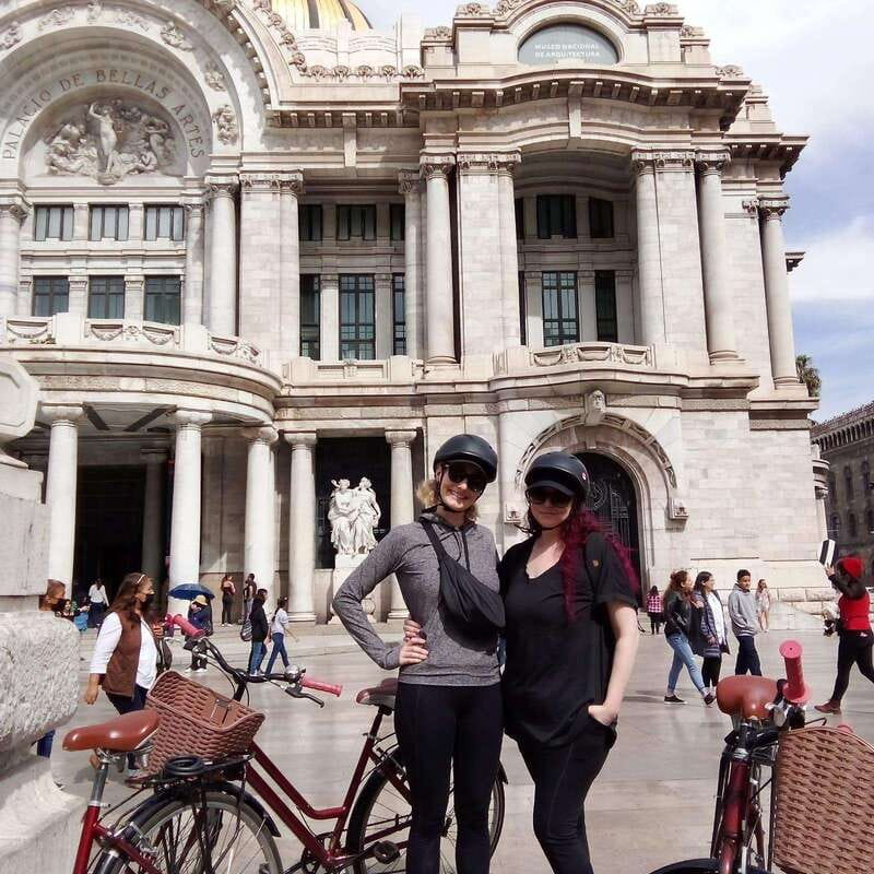 Cultural Ride: Historic center & Highlights of Mexico City - Revolution Monument and the story of Pancho Villa