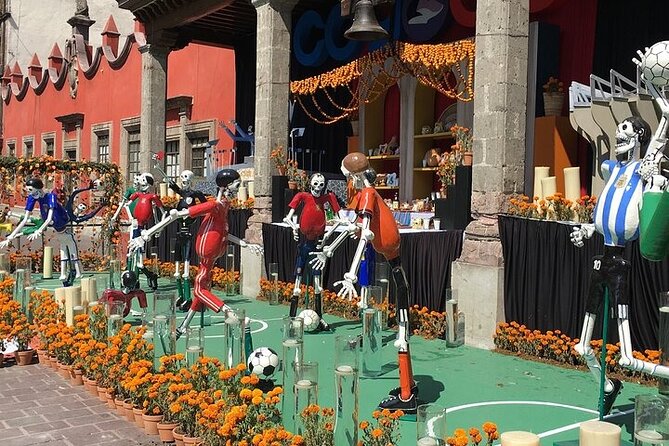 Day of the Dead in Mixquic Visit the Houses and Altars Pantheon - Walking through the pantheon and cathedral area
