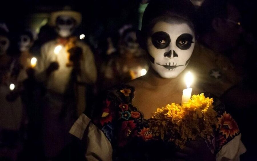Day of the Dead Tour in San Andres Míxquic From Mexico City - Why Mixquic feels different from a city parade