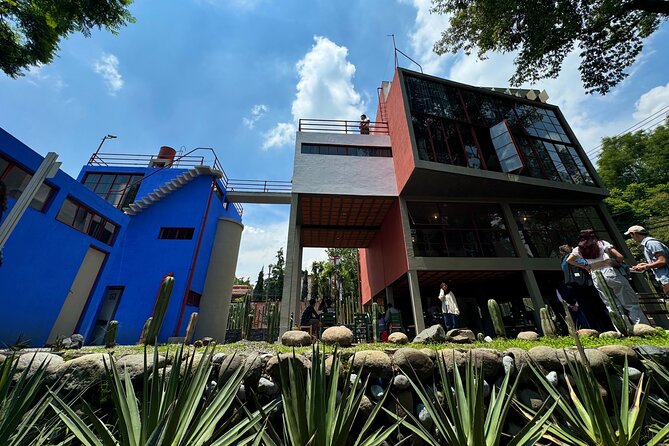 Diego Rivera Frida Kahlo Studio House Tour - Key points at a glance
