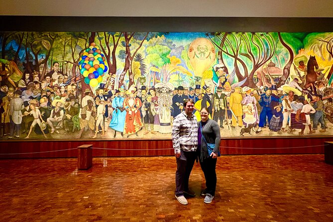 Diego Rivera's murals, hidden treasures - What the guides add to the experience