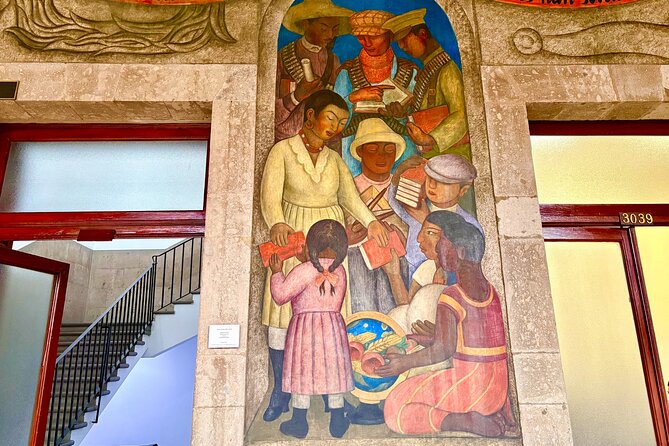 Diego Rivera's murals, hidden treasures - Who will get the most from this mural tour?