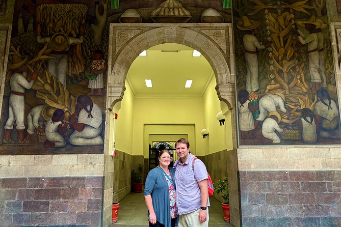 Diego Rivera's murals, hidden treasures - Reading the Rockefeller mural at Palacio de Bellas Artes
