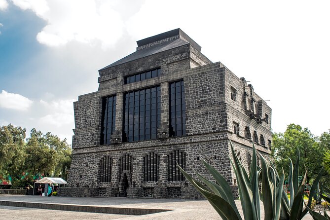 Diego Rivera Studio & UNAM Murals Tour with Admission Tickets - Is the $86 price good value?