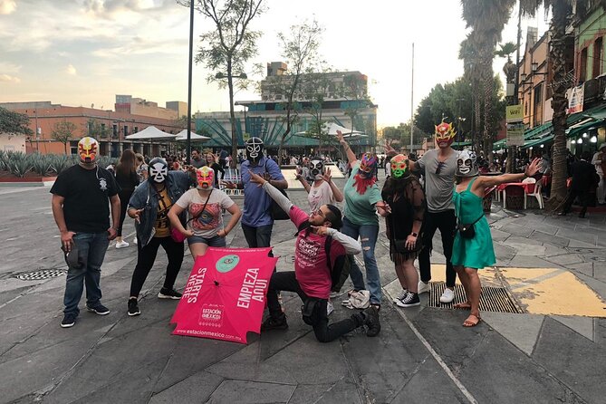Drinks, Music and Lucha libre on a Saturday Night in Mexico City - Meeting at Plaza Manuel Tolsá at 7 p.m.