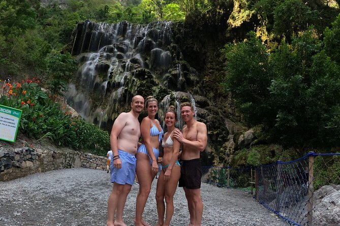 Early & Express Tolantongo Hot Springs - Who will enjoy this day trip most