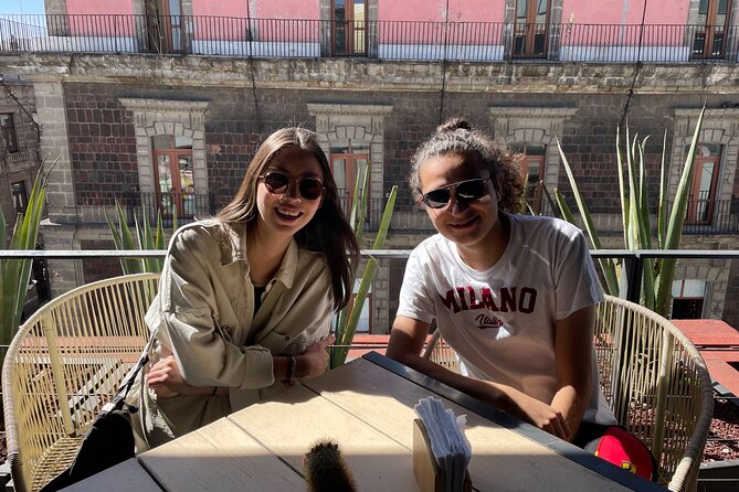 El Centro Street Food Walking Tour - Bellas Artes puts the food in context