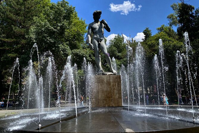 Epic Condesa and Roma Norte Walking Tour - Food advice and the value of a local guide