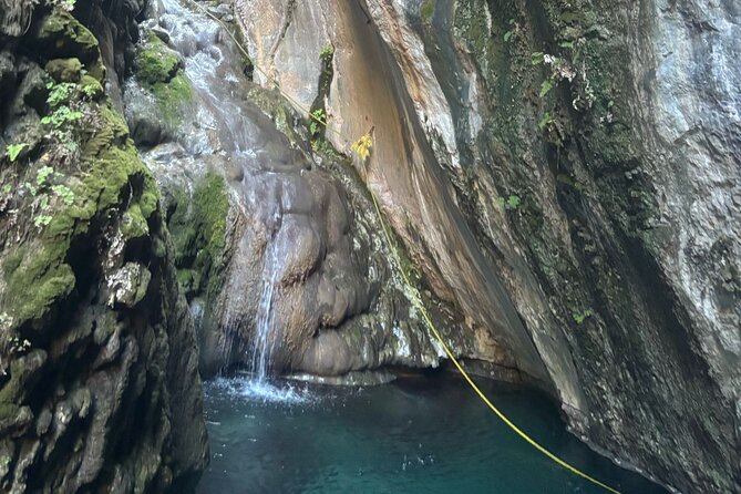 Exclusive Full-Day Tolantongo & La Gloria Hot Springs Adventure - Food, drinks, and the real value of $149