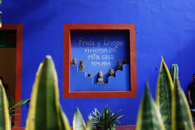 EXCLUSIVE TOUR Frida Kahlo, Coyoacan and Xochimilco - small groups - Is the $167.18 price good value?