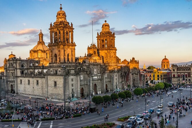 EXCLUSIVE TOUR Metropolitan Cathedral - Small Groups - Crypts, legends, towers, and organs