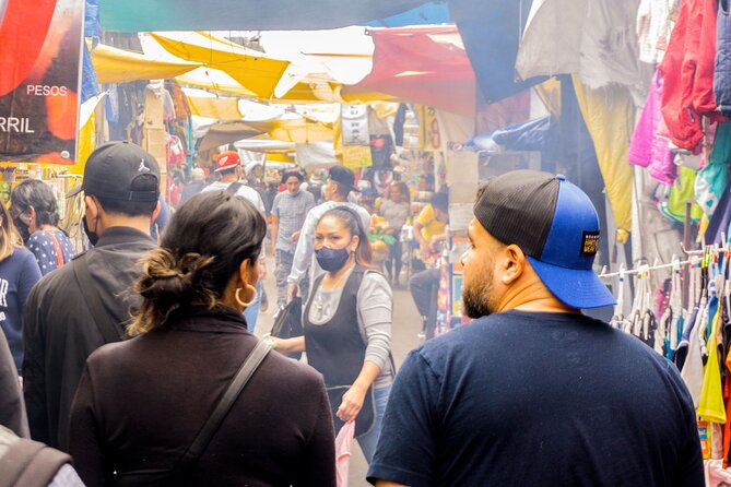 Explore the Barrio Bravo of Tepito with local guides - Football and boxing at Deportivo Maracaná