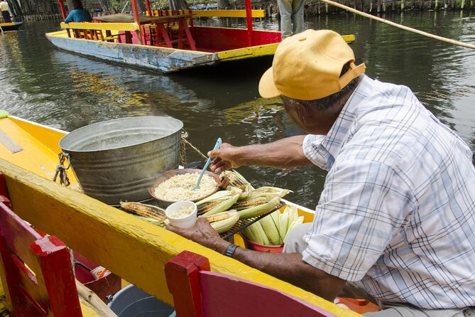 Floating Flower Gardens Of Xochimilco with a Local: Private & Personalized - What the $318.31 price means
