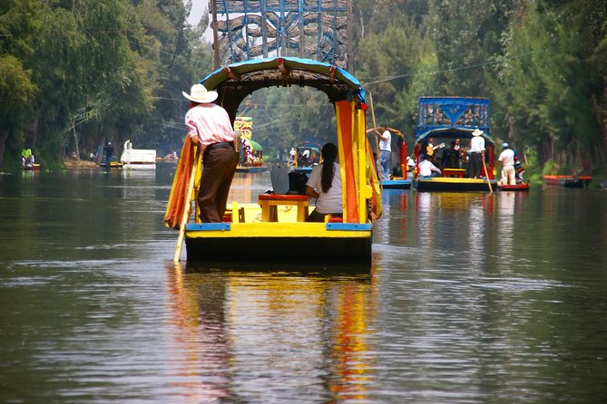 Floating Flower Gardens Of Xochimilco with a Local: Private & Personalized - The value of having a local host