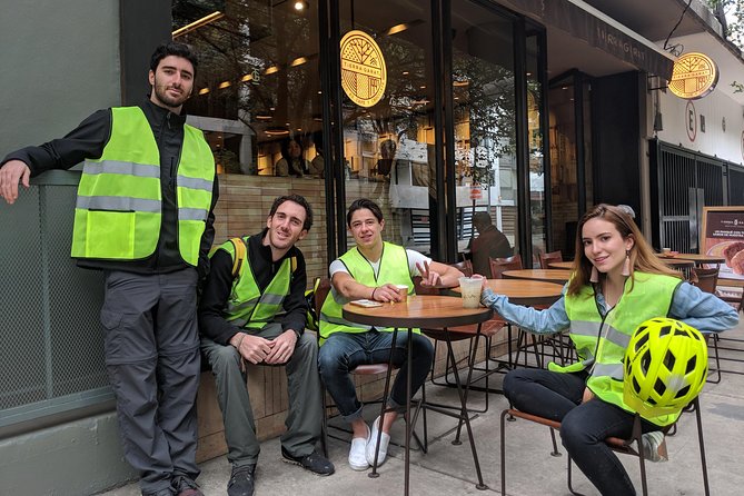 Foodie Lovers And Trendy CDMX E-bike Tour - Roma, architecture, and a wider view of CDMX