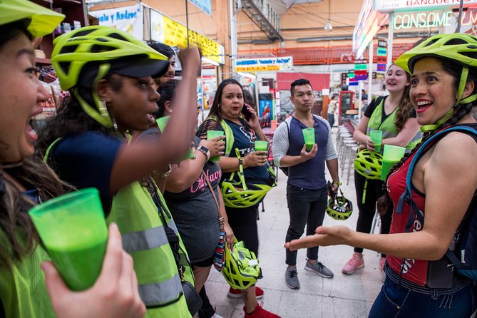 Foodie Lovers And Trendy CDMX E-bike Tour - Following Reforma toward the city center