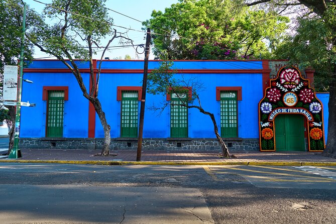 Frida Khalo Museum with Transportation and Culinary Experience - Why the Blue House is the main event