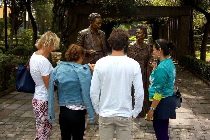 Frida's Heart Guided Biking Tour in Coyoacán - Plaza de la Conchita and the Toltec shrine