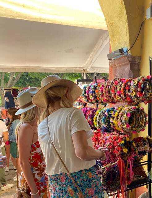 From CDMX: One day tour of colonial San Miguel de Allende - The handicraft market and free time