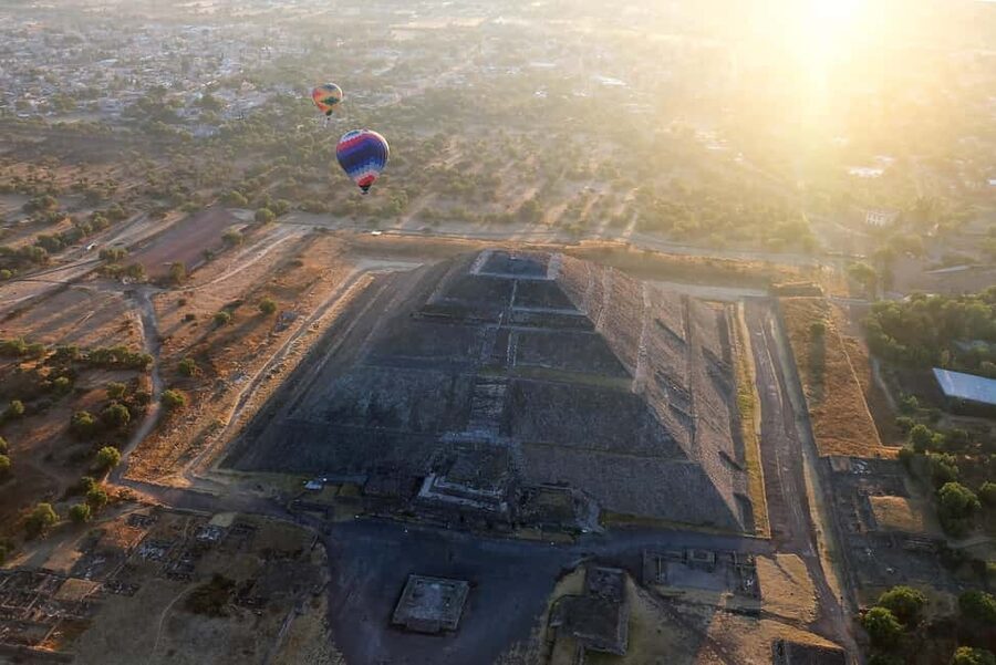 From CDMX: Teotihuacan Hot Air Balloon Ride & Optional Tours - Walking through Teotihuacan after seeing it from above